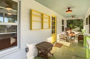 2758 10th St N, Saint Petersburg, FL 33704 - Photo 7
