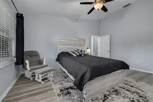 1848 77th Ave N, Saint Petersburg, FL 33702 - Photo 9