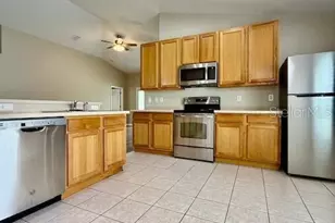 4035 Langdrum Dr, Wesley Chapel, FL 33543 - Photo 5