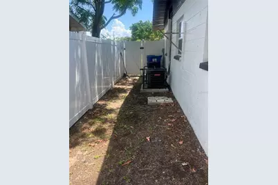 233 38th Avenue SE, Saint Petersburg, FL 33705 - Photo 19
