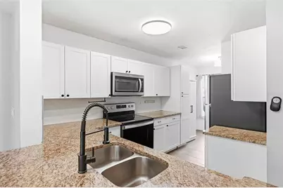 4253 Brentwood Park Circle, Tampa, FL 33624 - Photo 17