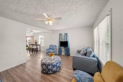 4678 13th Ave S, Saint Petersburg, FL 33711 - Photo 5