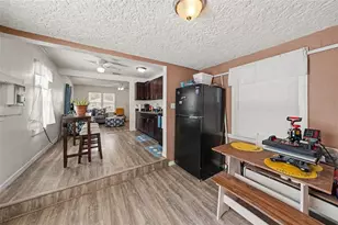 4678 13th Ave S, Saint Petersburg, FL 33711 - Photo 9