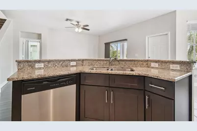 5222 Clover Mist Drive, Apollo Beach, FL 33572 - Photo 7