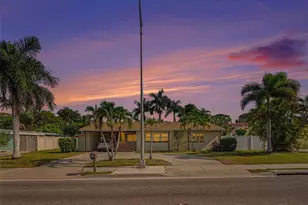 3103 Bayshore Gardens Pkwy, Bradenton, FL 34207 - Photo 1