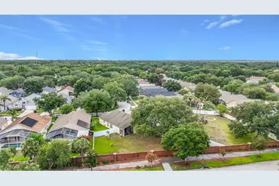 7016 Jamestown Manor Drive, Riverview, FL 33578 - Photo 47