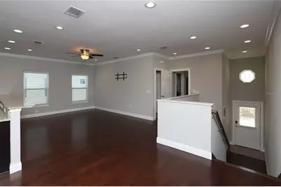 3617 Bay Heights Way, Tampa, FL 33611 - Photo 5