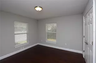 3617 Bay Heights Way, Tampa, FL 33611 - Photo 17
