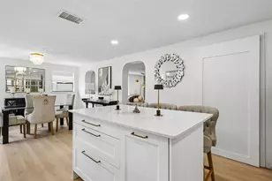 2934 W Ellis Dr, Tampa, FL 33611 - Photo 23