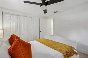 2934 W Ellis Dr, Tampa, FL 33611 - Photo 35