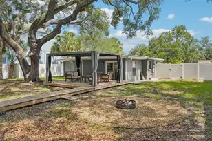 2934 W Ellis Dr, Tampa, FL 33611 - Photo 47