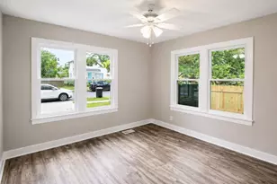 657 15th Ave S, Saint Petersburg, FL 33701 - Photo 13
