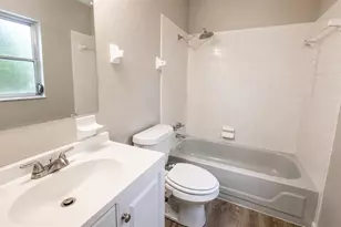 657 15th Ave S, Saint Petersburg, FL 33701 - Photo 11