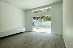 10421 Paragon Pl, Riverview, FL 33578 - Photo 3