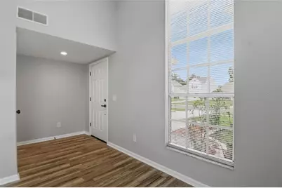 5102 Peachgreen Court, Tampa, FL 33624 - Photo 11