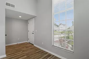 5102 Peachgreen Ct, Tampa, FL 33624 - Photo 11