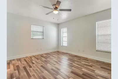 13346 Moran Drive, Tampa, FL 33618 - Photo 15