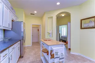 3332 Chapel Creek Cir, Wesley Chapel, FL 33544 - Photo 19