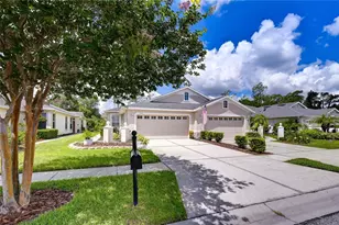 3332 Chapel Creek Cir, Wesley Chapel, FL 33544 - Photo 5