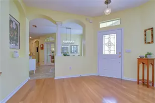 3332 Chapel Creek Cir, Wesley Chapel, FL 33544 - Photo 9