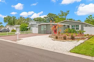 10437 Cirimoya Ln, Seminole, FL 33772 - Photo 3