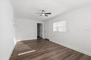 10930 N Aster Ave, Tampa, FL 33612 - Photo 27