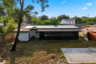 10930 N Aster Ave, Tampa, FL 33612 - Photo 29