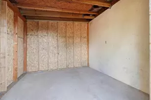 10930 N Aster Ave, Tampa, FL 33612 - Photo 31