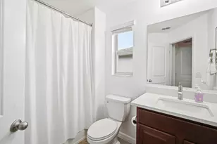 7656 Ginger Lily Ct, Tampa, FL 33619 - Photo 15