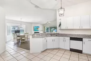 2418 New Haven Cir, Sun City Center, FL 33573 - Photo 11