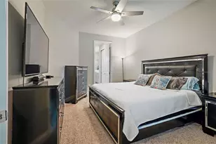 5246 Neil Dr, Saint Petersburg, FL 33714 - Photo 17