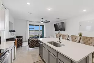 444 Mangrove Shade Cir, Apollo Beach, FL 33572 - Photo 7