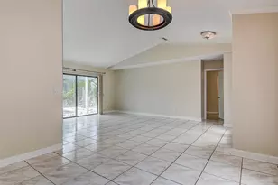 2876 Lake Valencia Blvd E, Palm Harbor, FL 34684 - Photo 19
