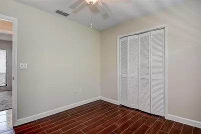 2876 Lake Valencia Boulevard E, Palm Harbor, FL 34684 - Photo 35