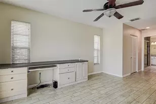 2876 Lake Valencia Blvd E, Palm Harbor, FL 34684 - Photo 23