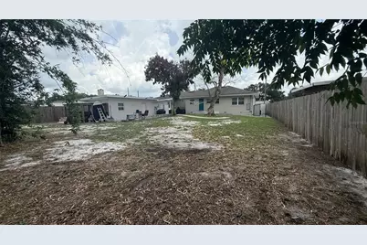 2523 Weber Street, Lakeland, FL 33801 - Photo 13