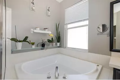12709 Westwood Lakes Boulevard, Tampa, FL 33626 - Photo 19