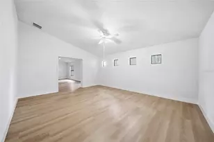 1908 Abbey Ridge Dr, Dover, FL 33527 - Photo 29