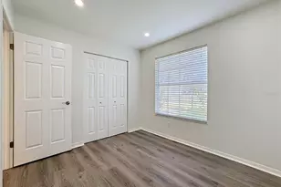 609 Breezeway Ct, Brandon, FL 33511 - Photo 37