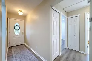 609 Breezeway Ct, Brandon, FL 33511 - Photo 35