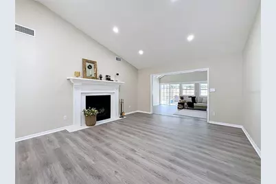 609 Breezeway Court, Brandon, FL 33511 - Photo 19