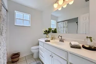 609 Breezeway Ct, Brandon, FL 33511 - Photo 39