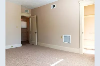 830 37th Avenue S, Saint Petersburg, FL 33705 - Photo 23