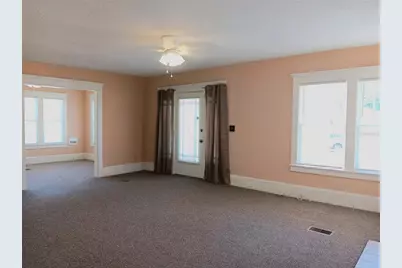 830 37th Avenue S, Saint Petersburg, FL 33705 - Photo 3