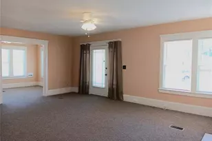 830 37th Ave S, Saint Petersburg, FL 33705 - Photo 3