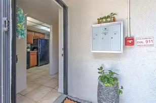 711 Russell Ln, Brandon, FL 33510 - Photo 3