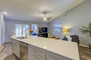 13222 Pine Creek Cir, Riverview, FL 33579 - Photo 11