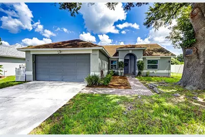 13222 Pine Creek Circle, Riverview, FL 33579 - Photo 1