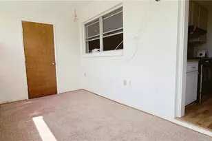 911 Washington Ave, Largo, FL 33770 - Photo 7