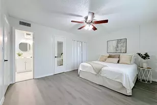 1900 68th St N, Saint Petersburg, FL 33710 - Photo 19